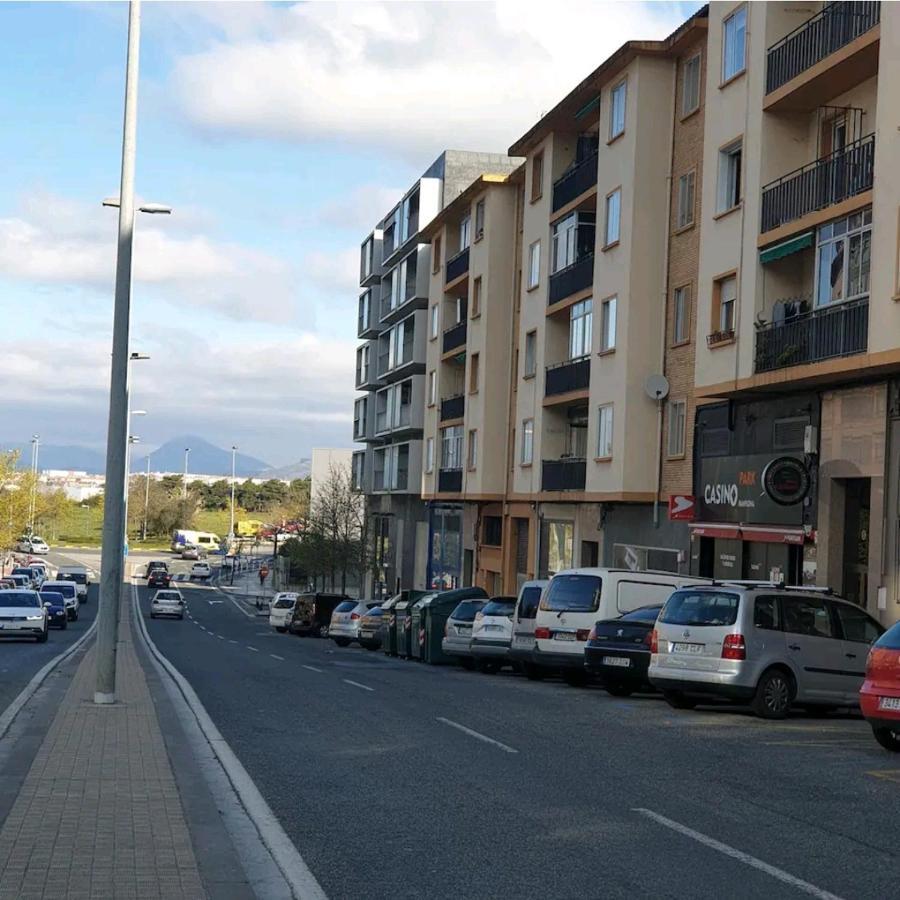Hospedaje Miluce Pamplona Bagian luar foto